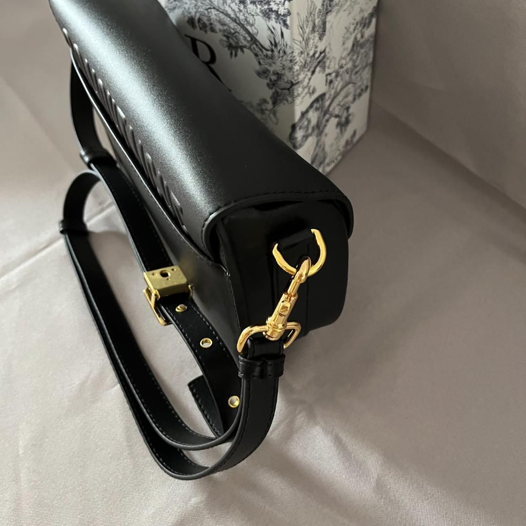 美品Dior スマホショルダーバッグ 作り替えよ