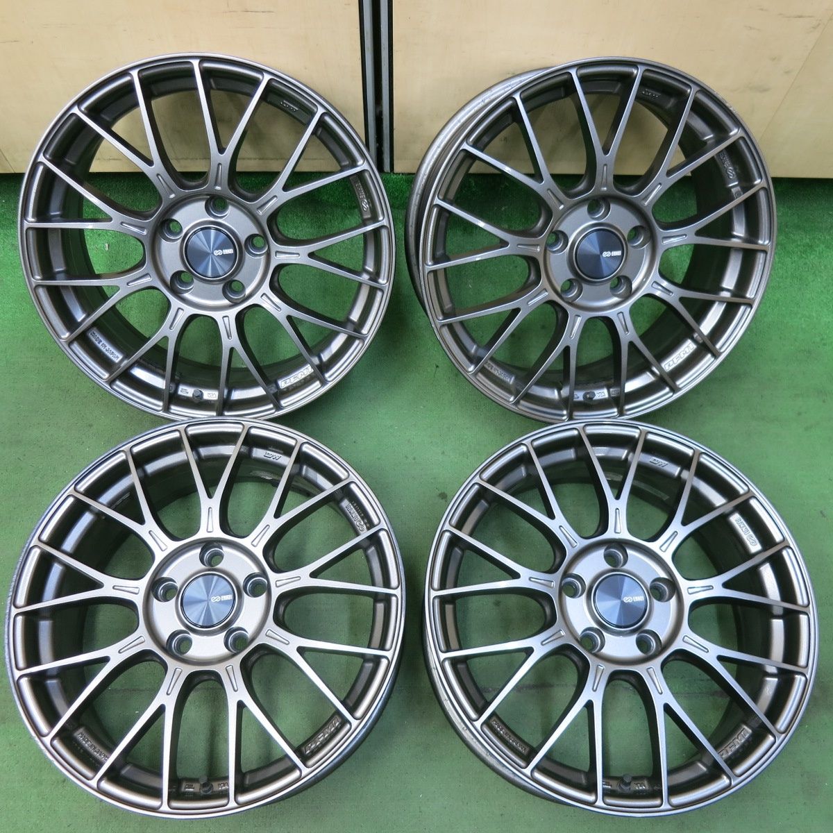 4本価格 ENKEI PFM1 17インチ ホイール エンケイ 17×7J PCD114.3|5H 5051609SYホ