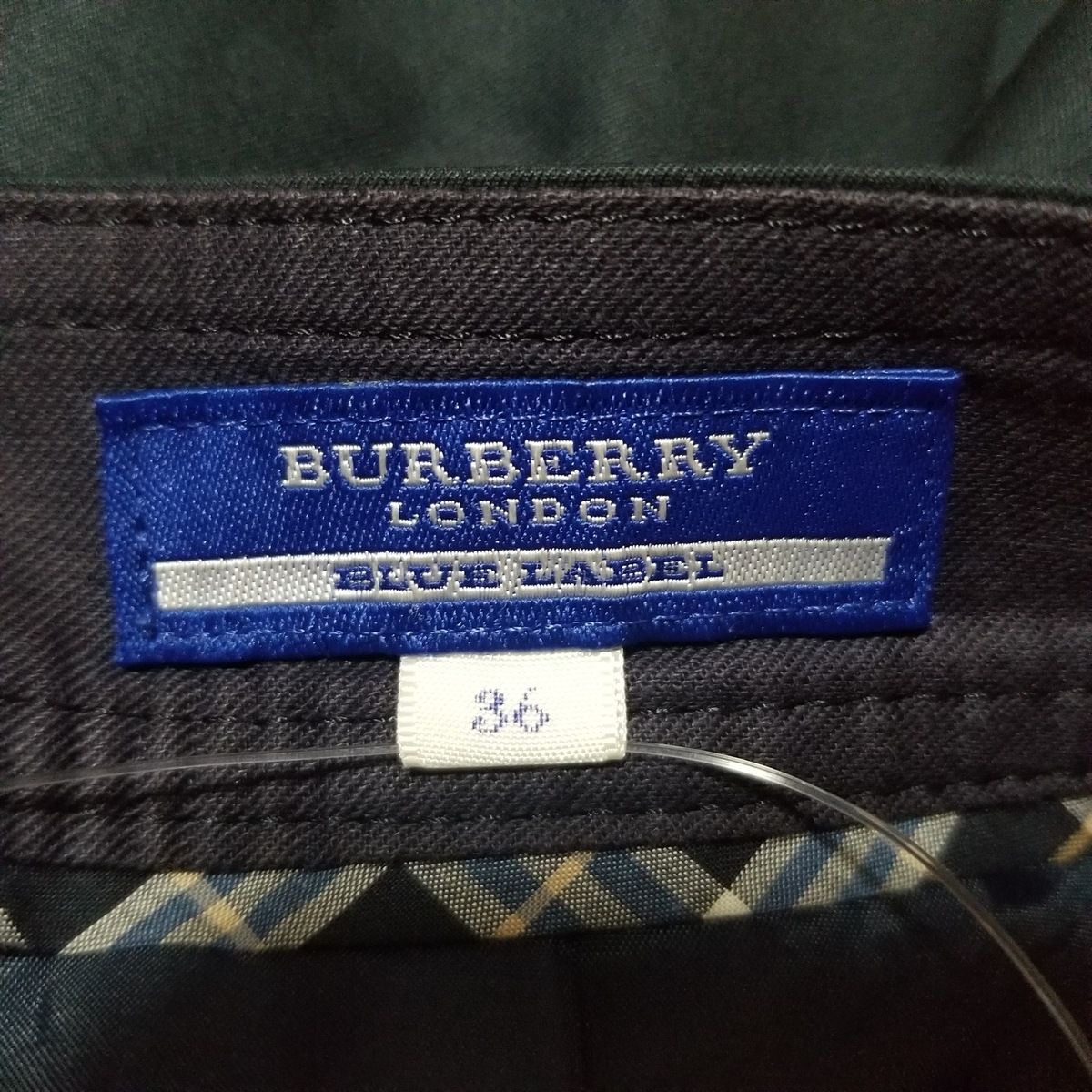 Burberry Blue Label(バーバリーブルーレーベル) スカート サイズ36 S レディース美品  - ダークネイビー ひざ丈