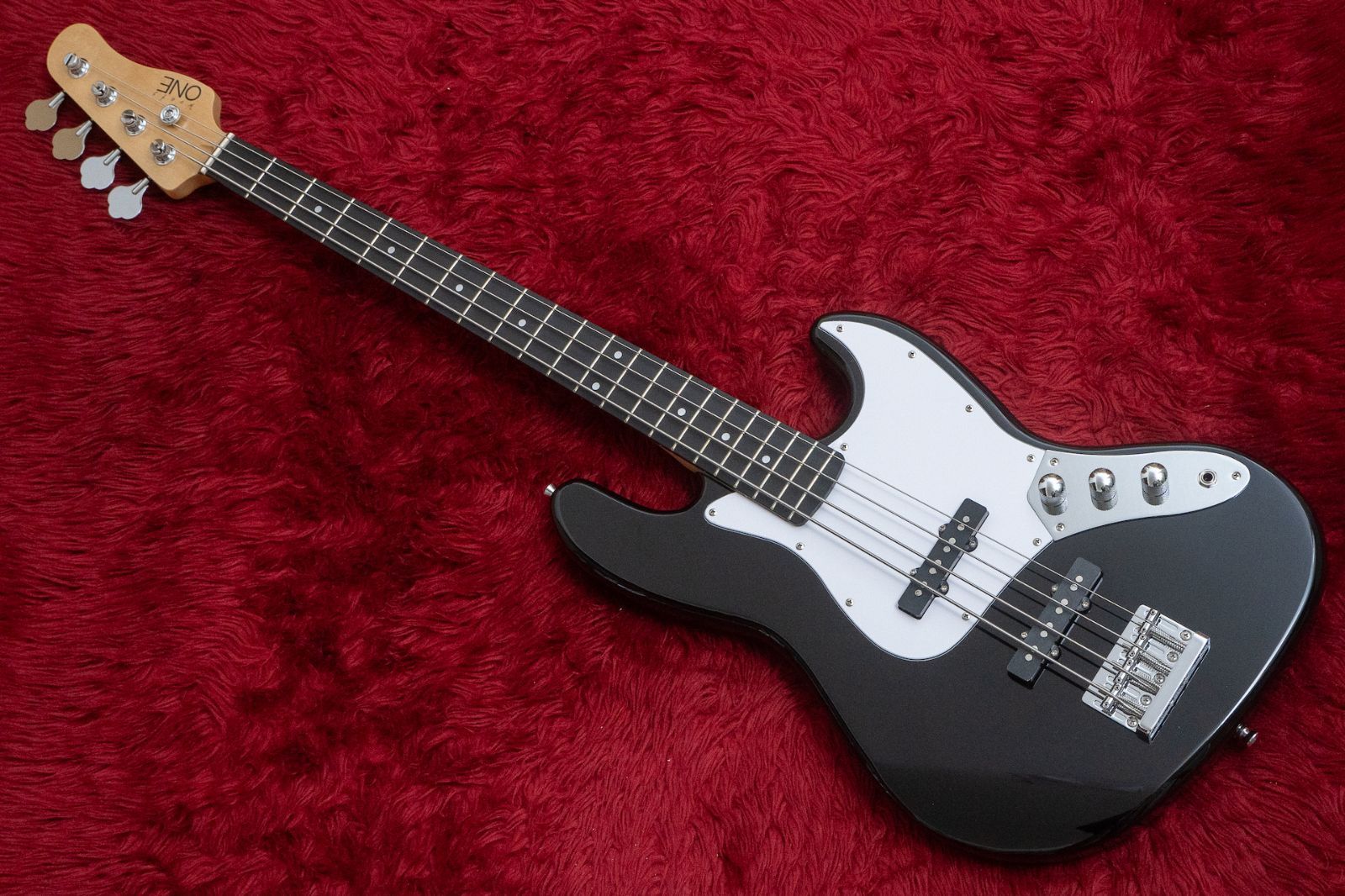 new】woofy basses / ONE series Cavalier 4 Black new】woofy basses