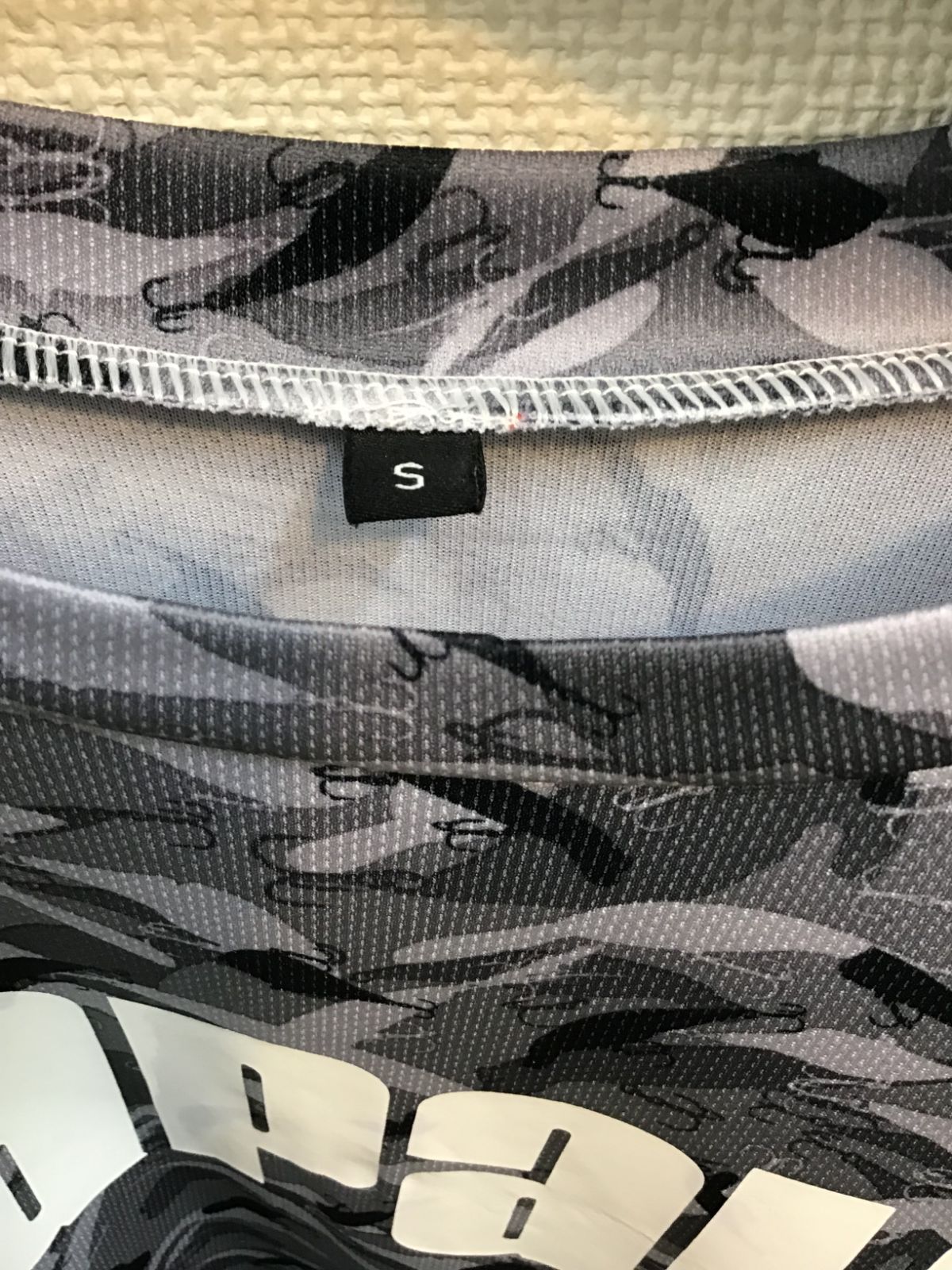 ラパラ デザインロングTシャツ 男性サイズ L （アメリカン