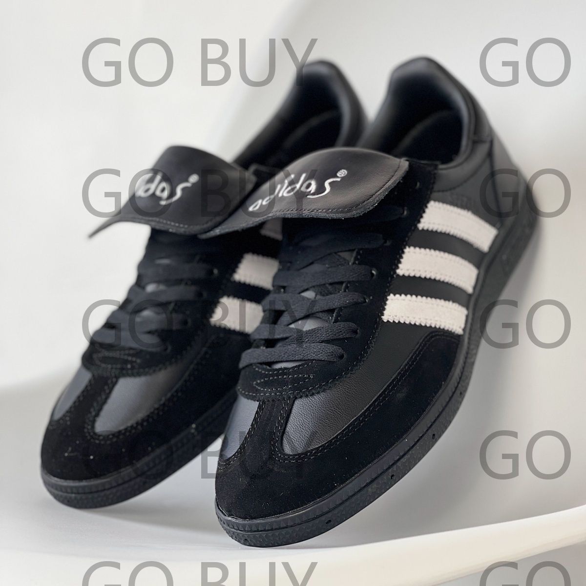 美品 HANDBALL SPEZIAL SHUKYU BLACK カップルシューズ レディース/メンズ  箱付 ブラック