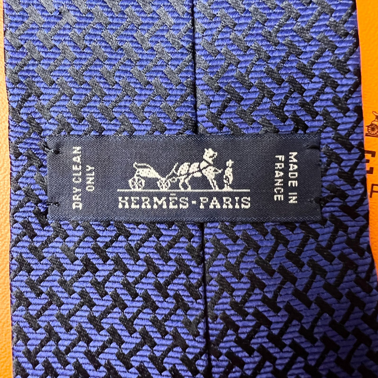 美品 エルメス HERMES ネクタイ シルク100% フランス製 ネイビー