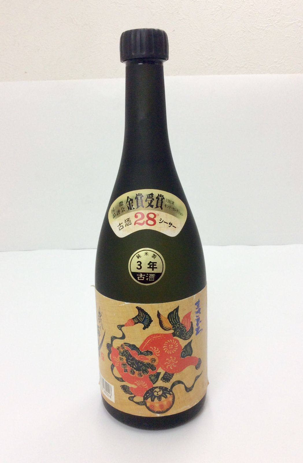 未開栓/古酒】本場泡盛 戯れる獅子 720ml 28度 比嘉酒造(現 未開栓/古酒】本場泡盛 戯れる獅子 720ml 28度 比嘉酒造(現