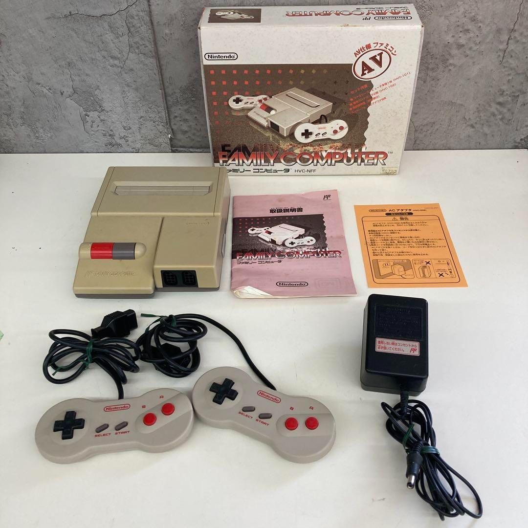 Wii本体とゲームソフト4本セット WEECAREMONTESSORI_COM