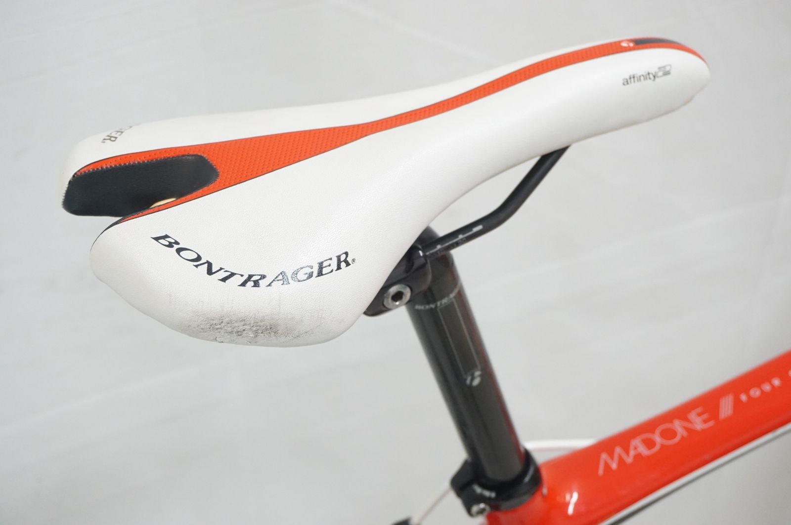 メーカー：TREK モデル：MADONE 4.5 H2 年式：2013 2013 Trek Madone 4.5 H2 (Compact) – Specs, Comparisons