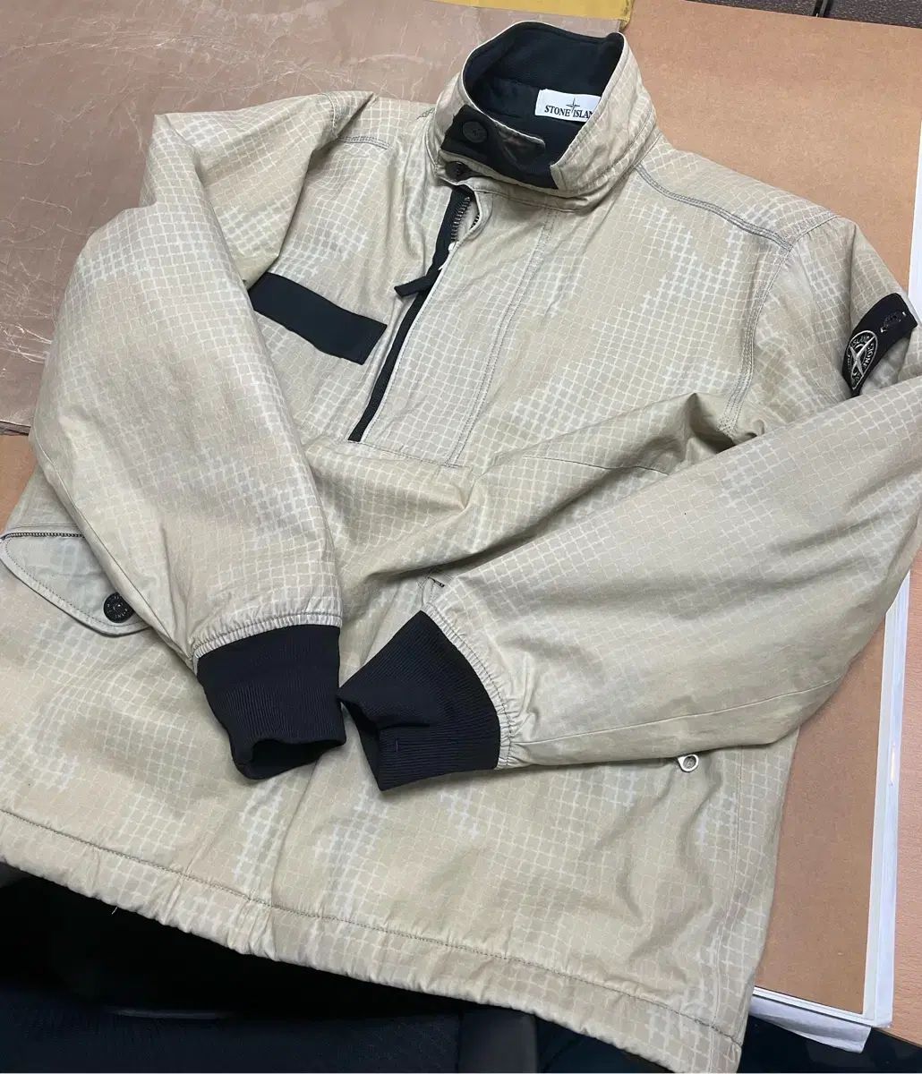 STONE ISLAND ストーンアイランド アイスジャケット 23FW Si check grid camo