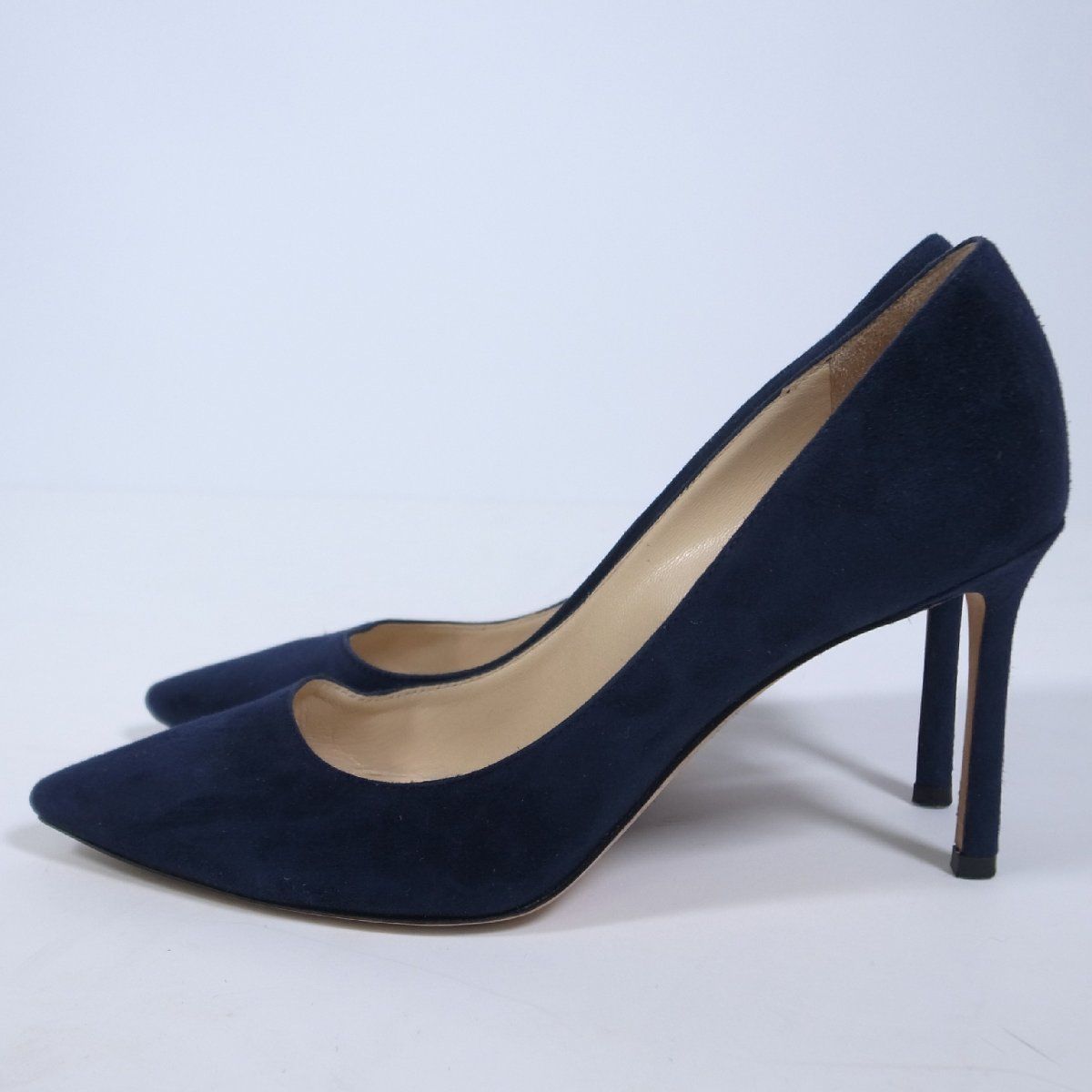 JIMMY CHOO ネイビー スエード パンプス 38 中古・古着通販】JIMMY CHOO (ジミーチュウ) スウェードヒール