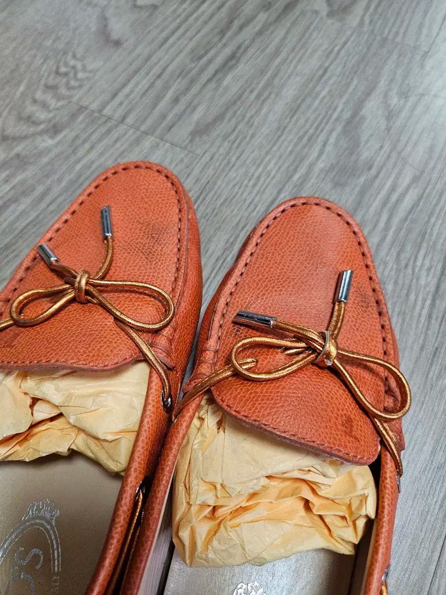 トッズ ドライビングシューズ