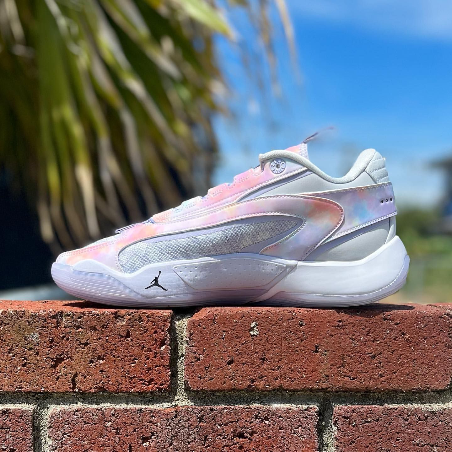 靴 God JORDAN LUKA 2 NEBULA ナイキ ジョーダン ルカ 2 ドンチッチ