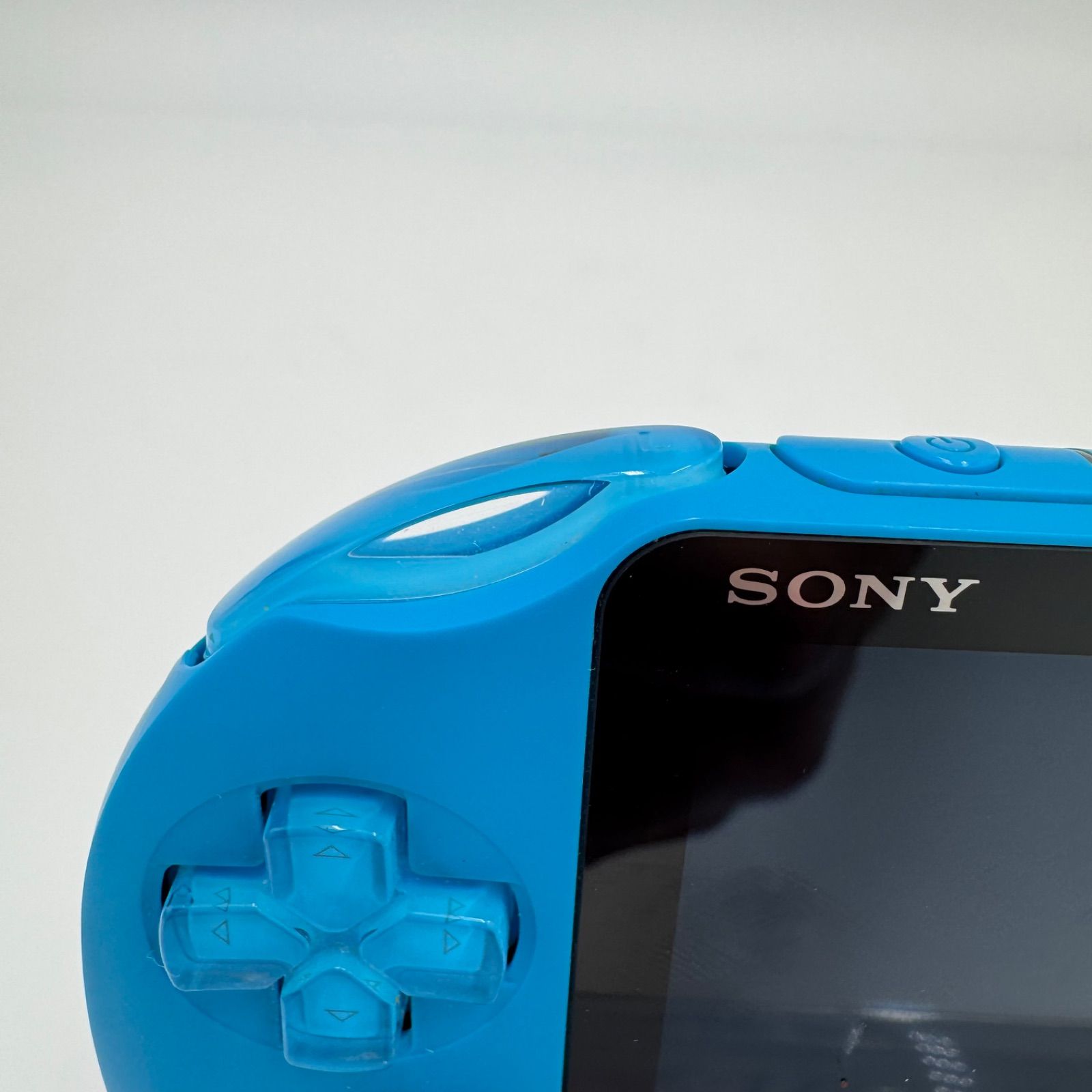 PlayStation®Vita Wi-Fiモデル アクア・ブルー テレビゲーム