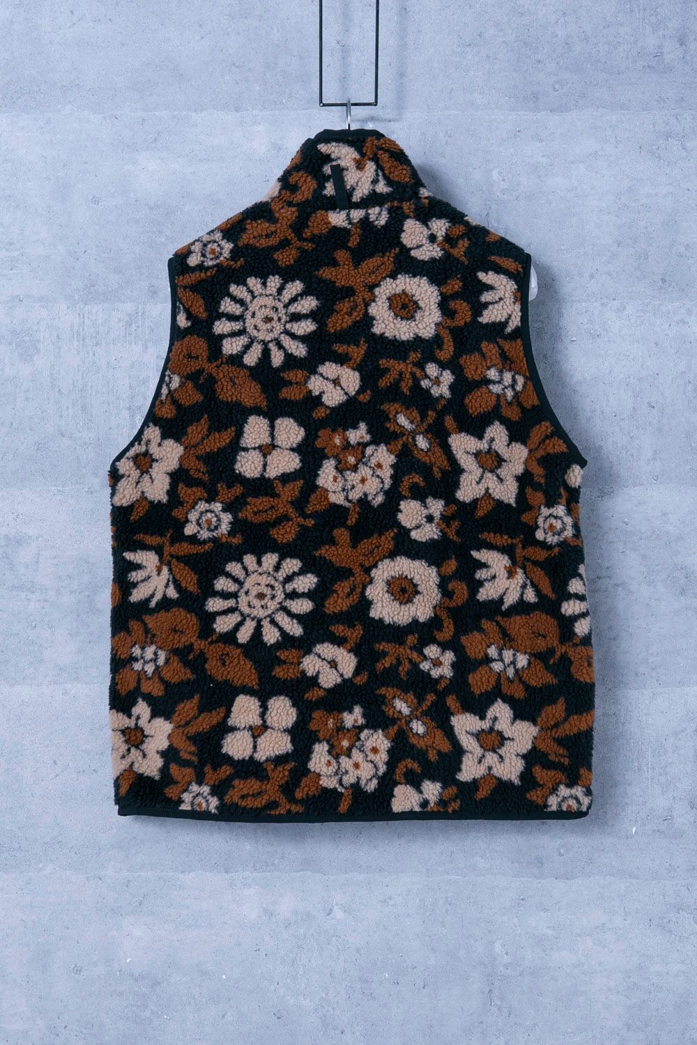 superNova. スーパーノヴァ Flower camo jacquard boa vest/SN-443A