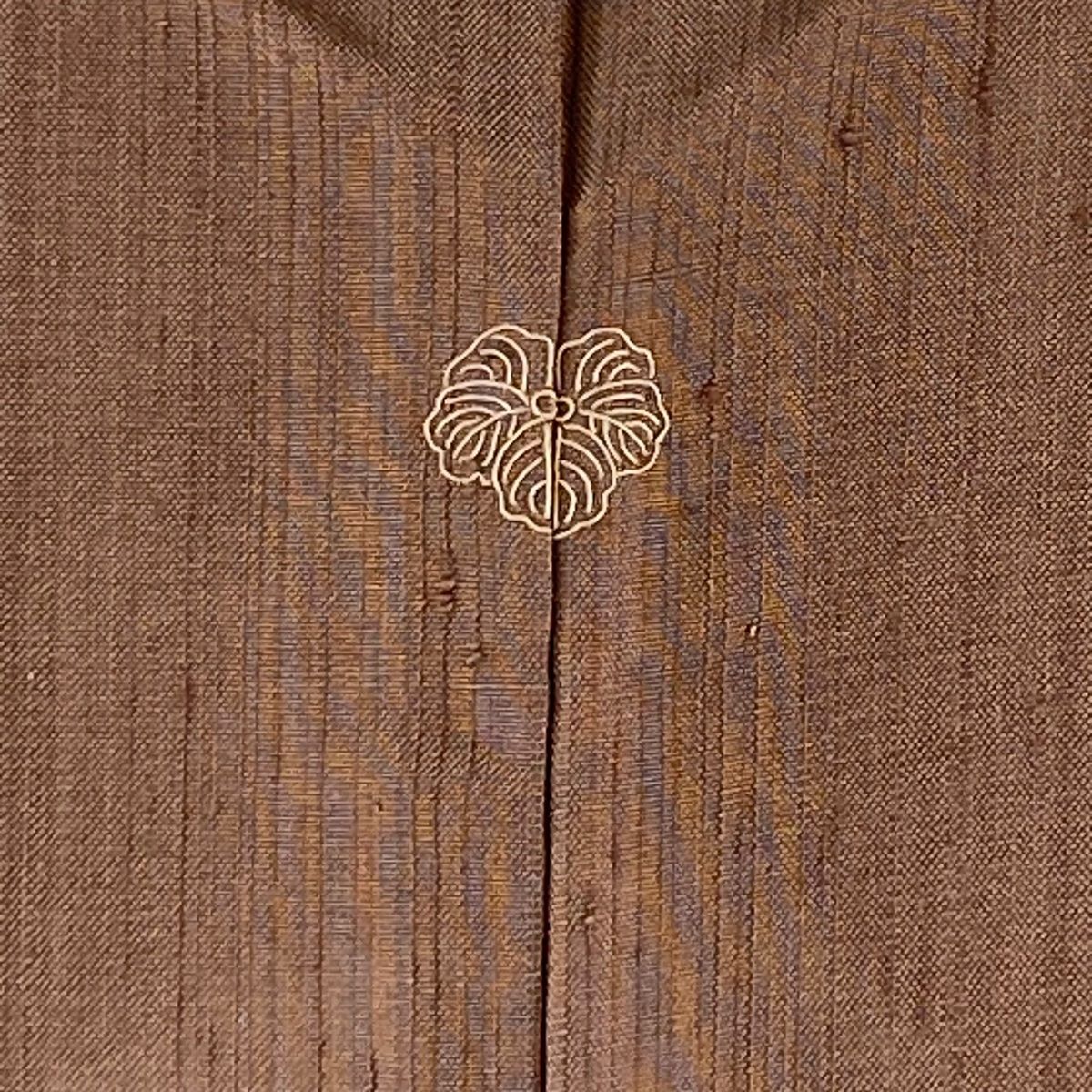 小紋 身丈152.5cm 裄丈62cm S 単衣 紬地 生り物 小豆色 正絹 名品 一つ  