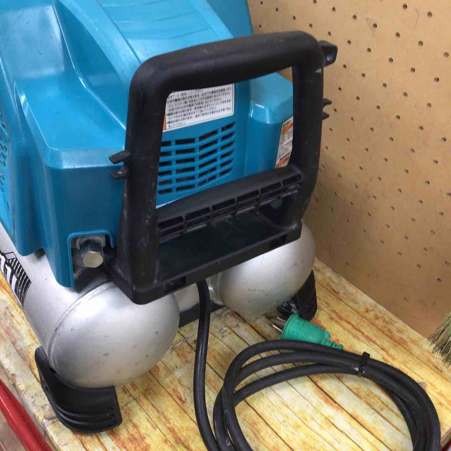 常圧高圧エアコンプレッサー AC462XL