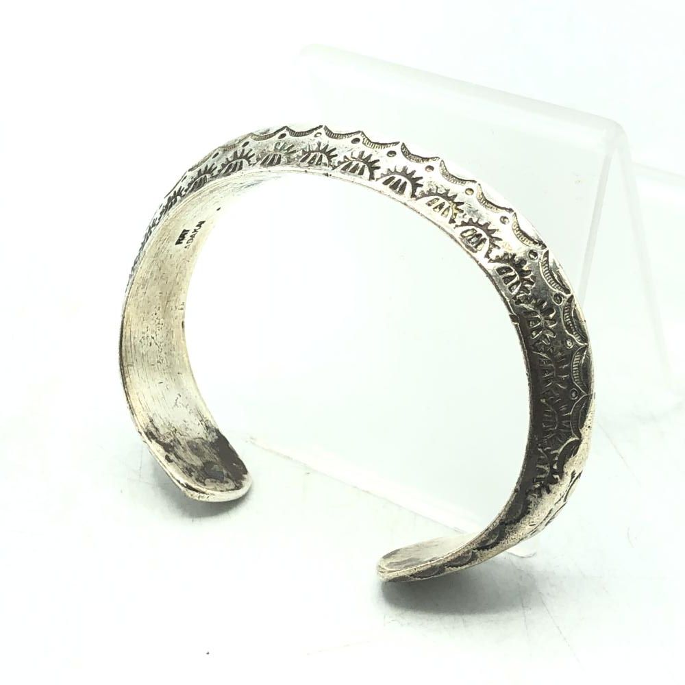 RAY ADAKAI レイアダカイ　バングル　ナバホ　NAVAJO Indian Jewelry（インディアンジュエリー） ナバホ レイアダカイ