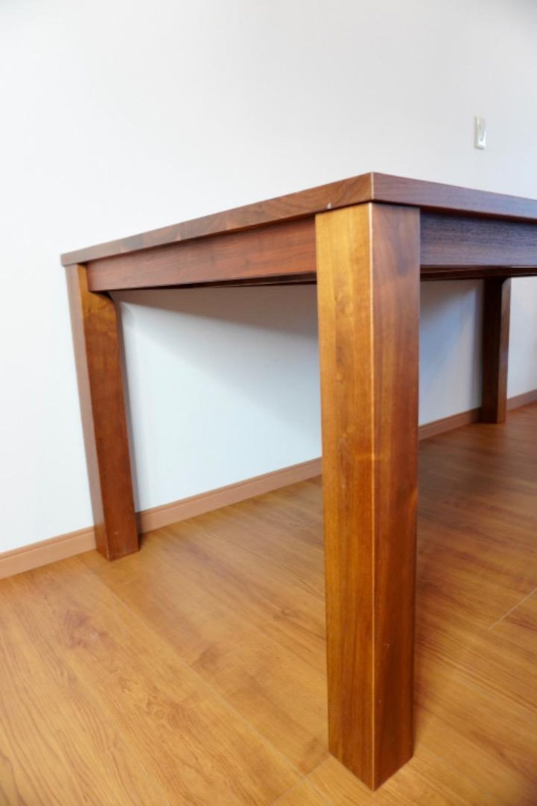 ACTUS REN ダイニングテーブル ウォールナット 北欧テイスト REN