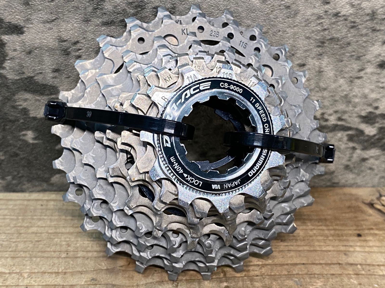 SHIMANO CS-9000 11速スプロケット　11-25T SHIMANO 「シマノ」 DURA-ACE CS-9000 11-25T スプロケット