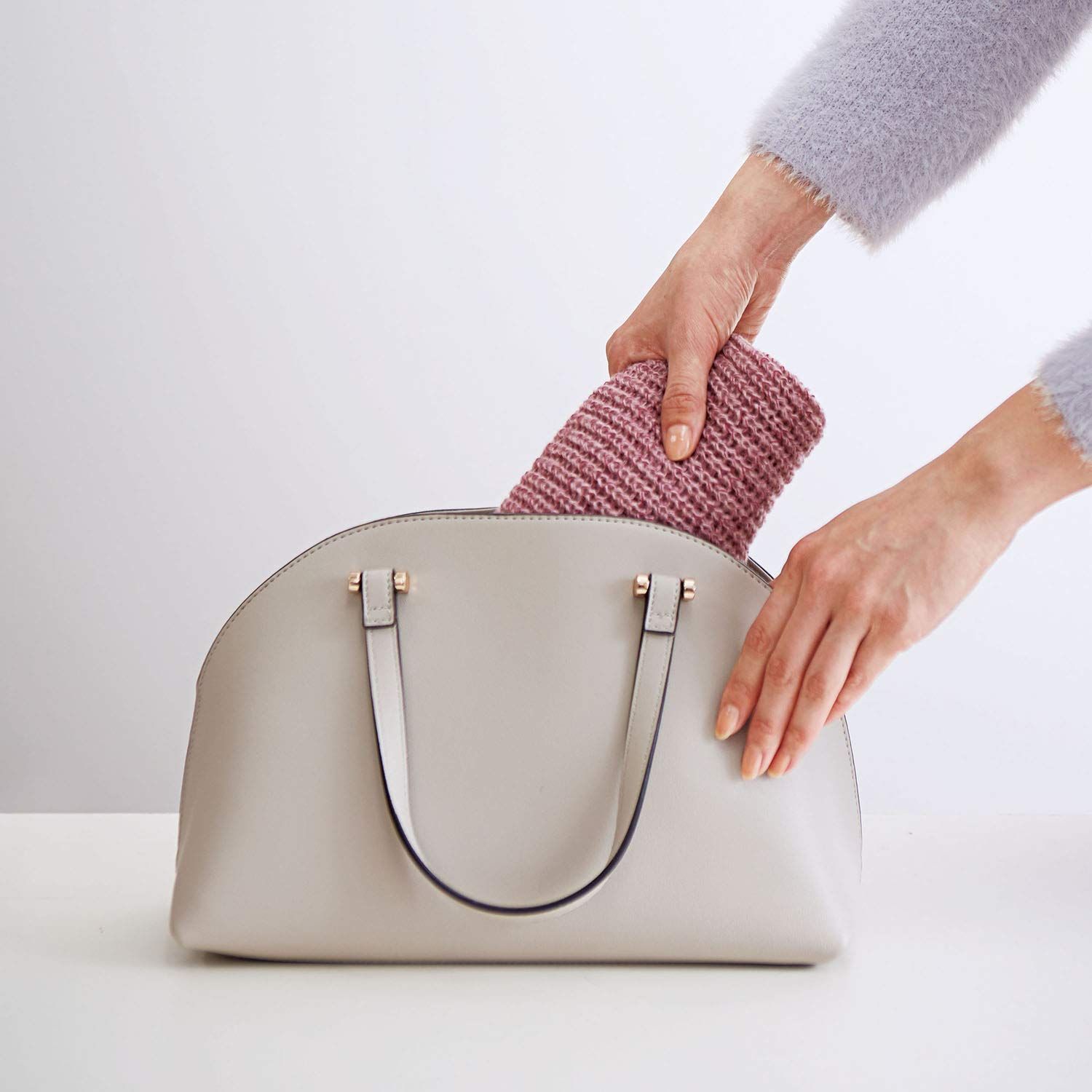 コジット 通すだけ華やかニットマフラー