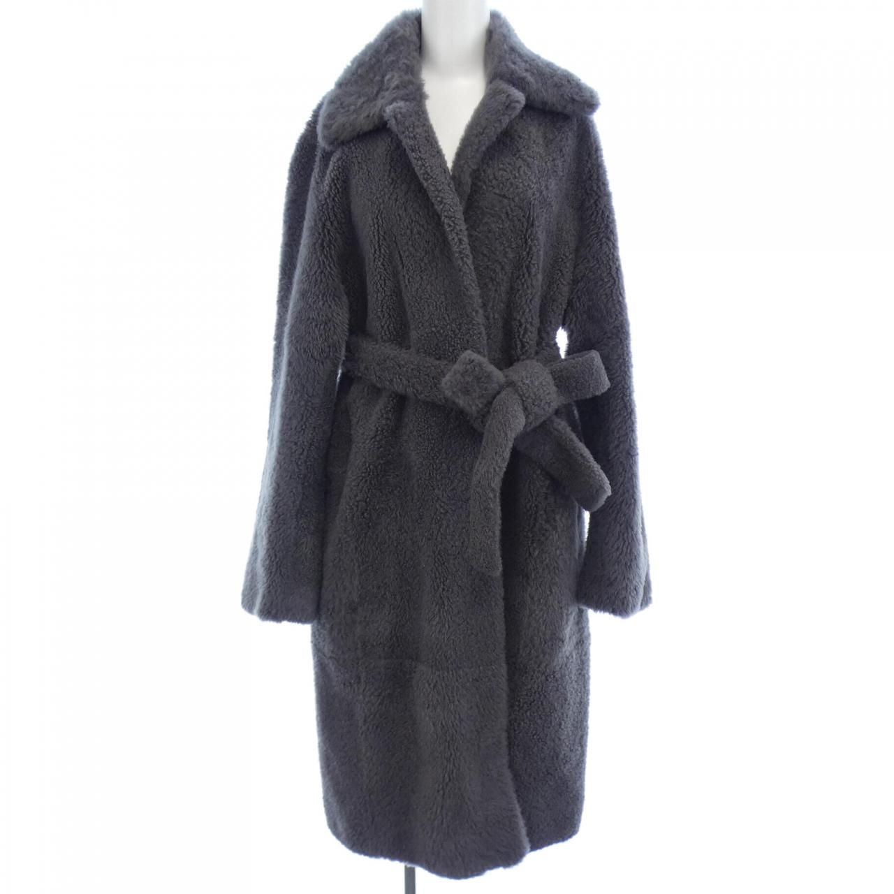 celine セリーヌ ラムレザーコート40 セリーヌ CELINE ムートンコート celine セリーヌ ラムレザーコート40