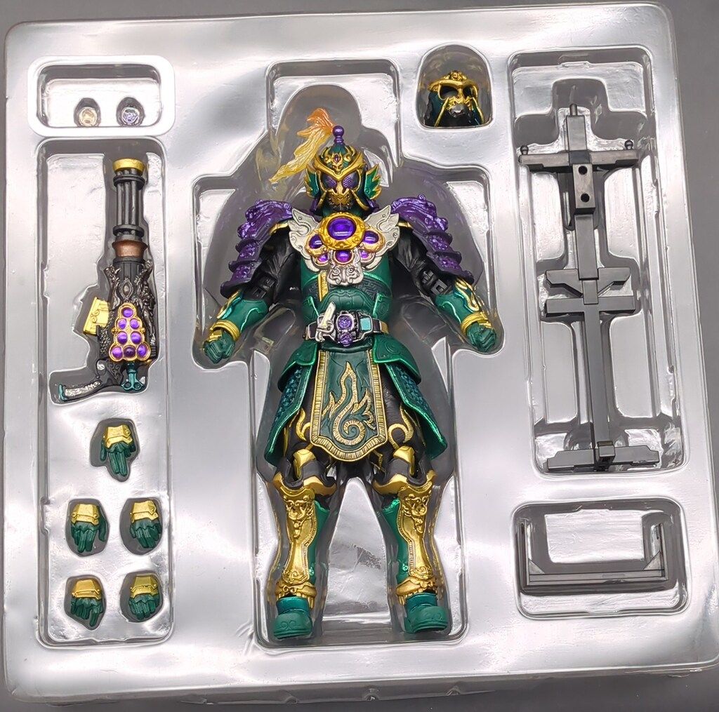 バンダイ 良い S.I.C. 仮面ライダー鎧武 仮面ライダー龍玄 ブドウ