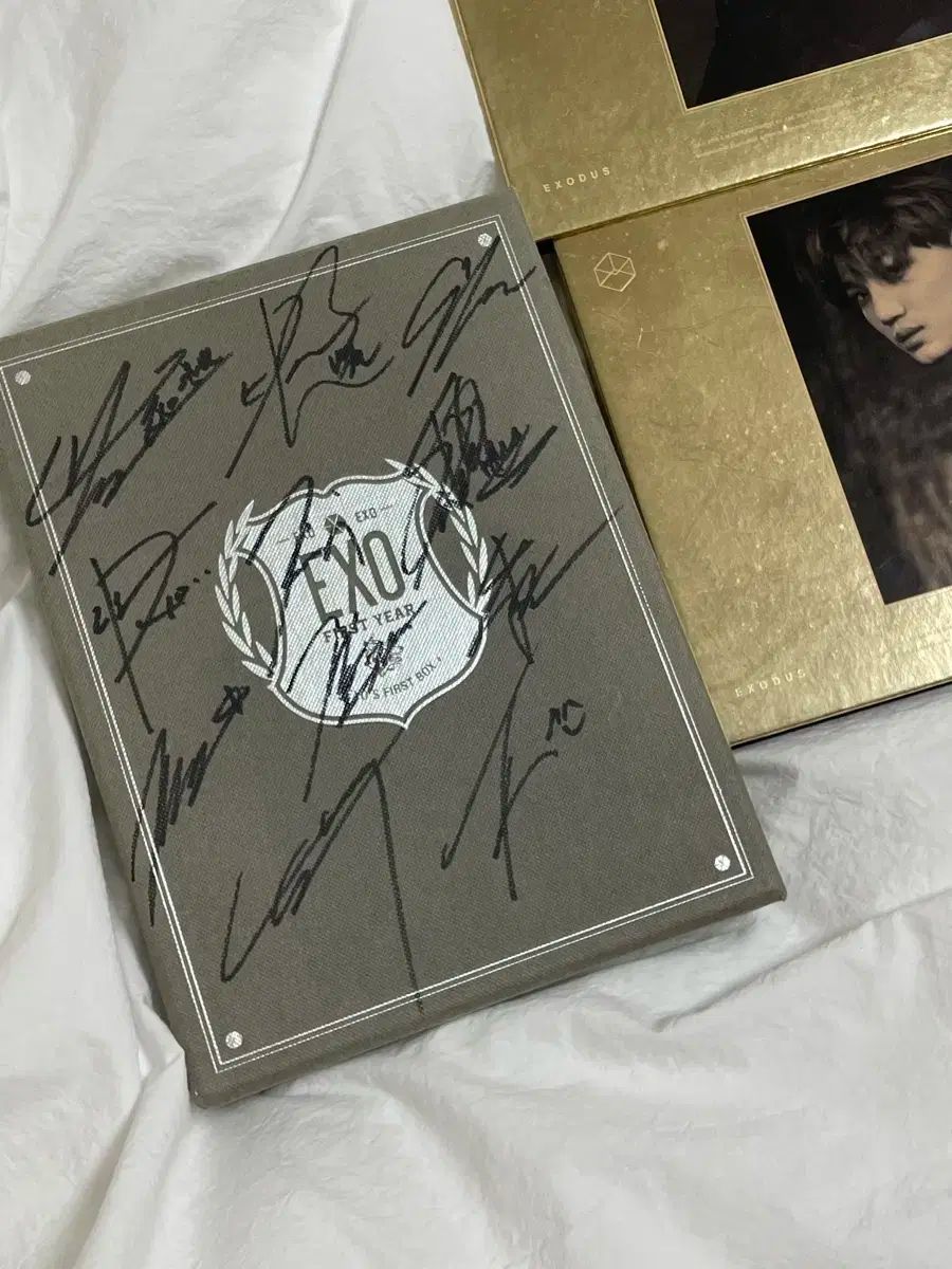 EXO エクソ サイン入り サイン exo アルバム