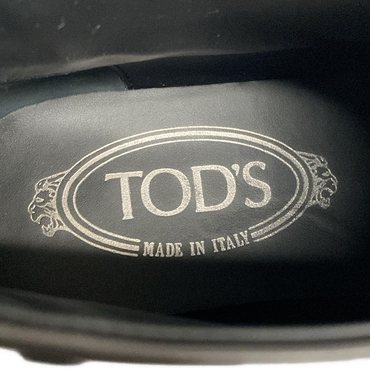 ショートブーツ