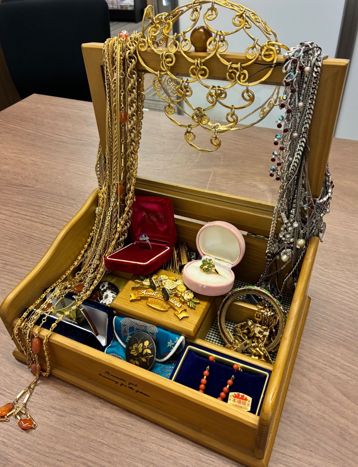 G*a様 ¥1,000スタート❗️ジュエリーまとめ売り　遺品整理　約293g ⭐︎アクセサリーまとめ売り 1,000g 50点以上 宝石箱【管理番号