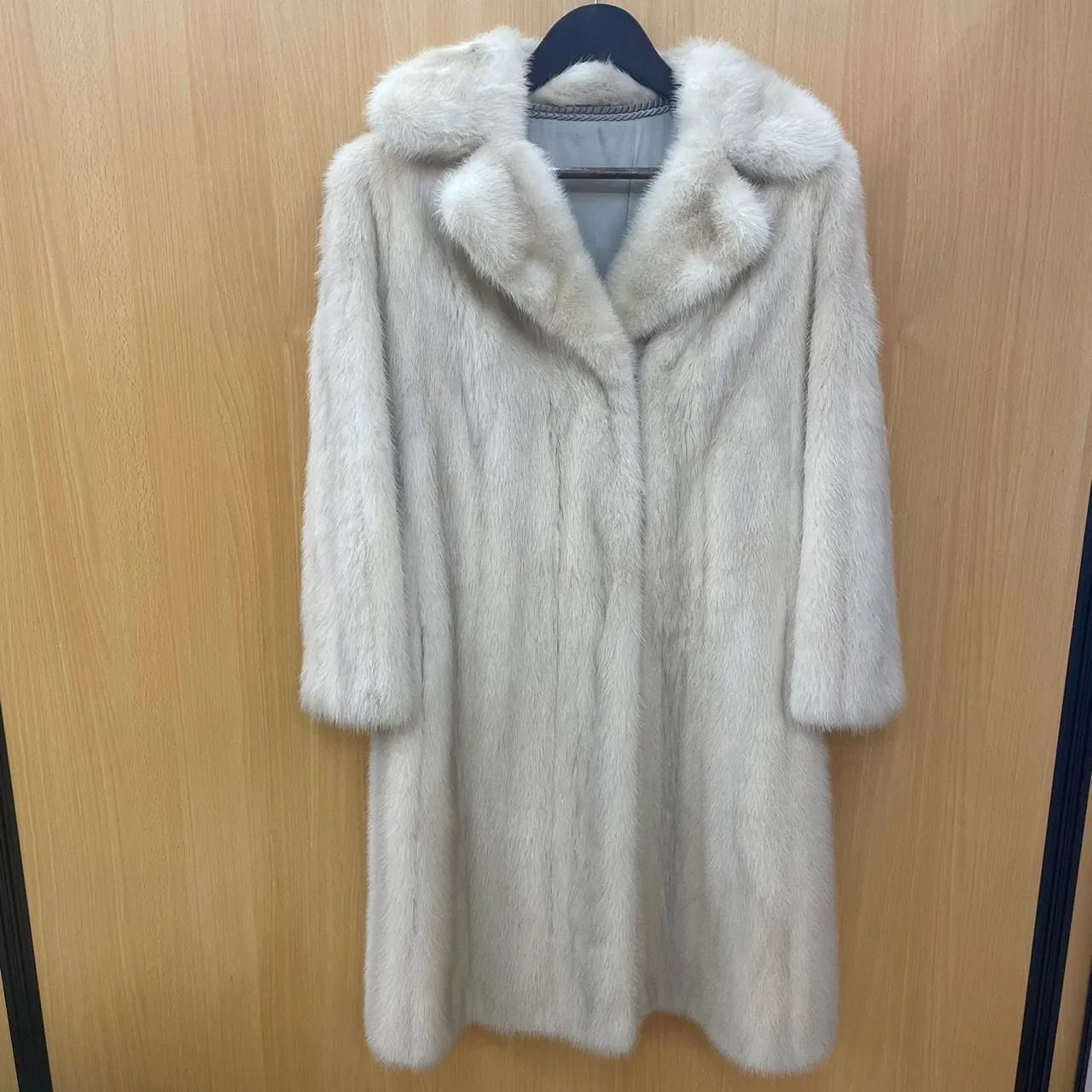 EMBA エンバ HUDSON FURS ミンク ファーコート アイボリー系 M EMBA エンバ HUDSON FURS ミンク ファーコート アイボリー系 M
