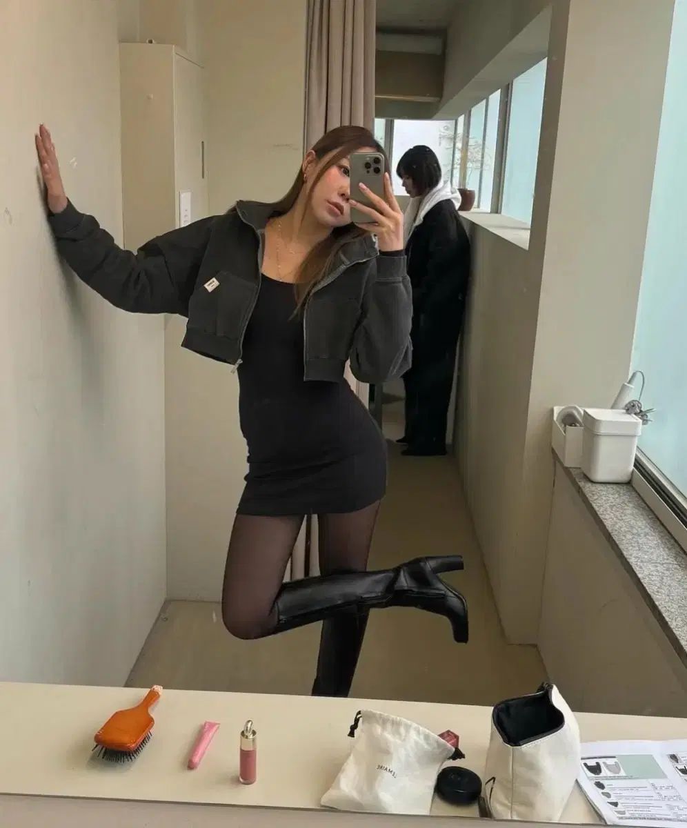 GLOWNY グロウニー リップ ミニワンピース 黒 S