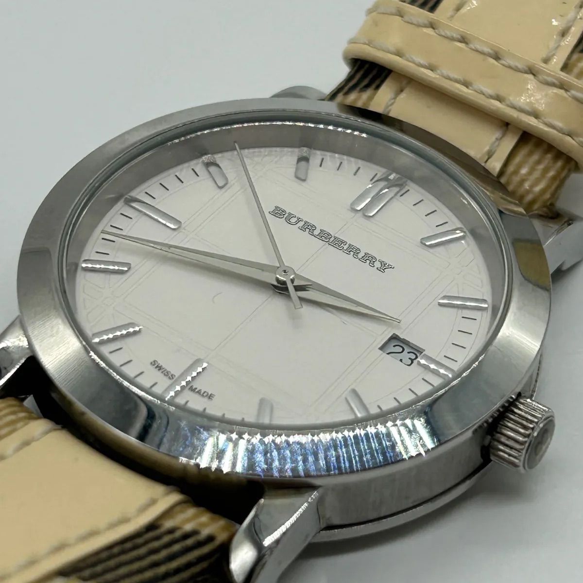 稼働品 BURBERRY バーバリー 腕時計 BU1379 アナログ クオーツ