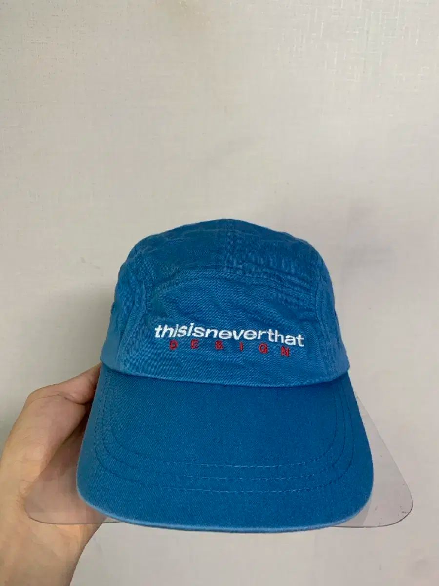 正規品　thisisneverthat ネバザ キャップ　ネイビー　帽子　韓国 正規品 thisisneverthat ネバザ キャップ ネイビー 帽子 韓国