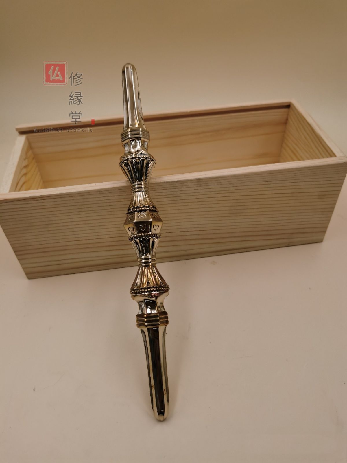 修縁堂】密教法器 弘法大師 独鈷金鋼杵 法具 真鍮製 vajra 23CM