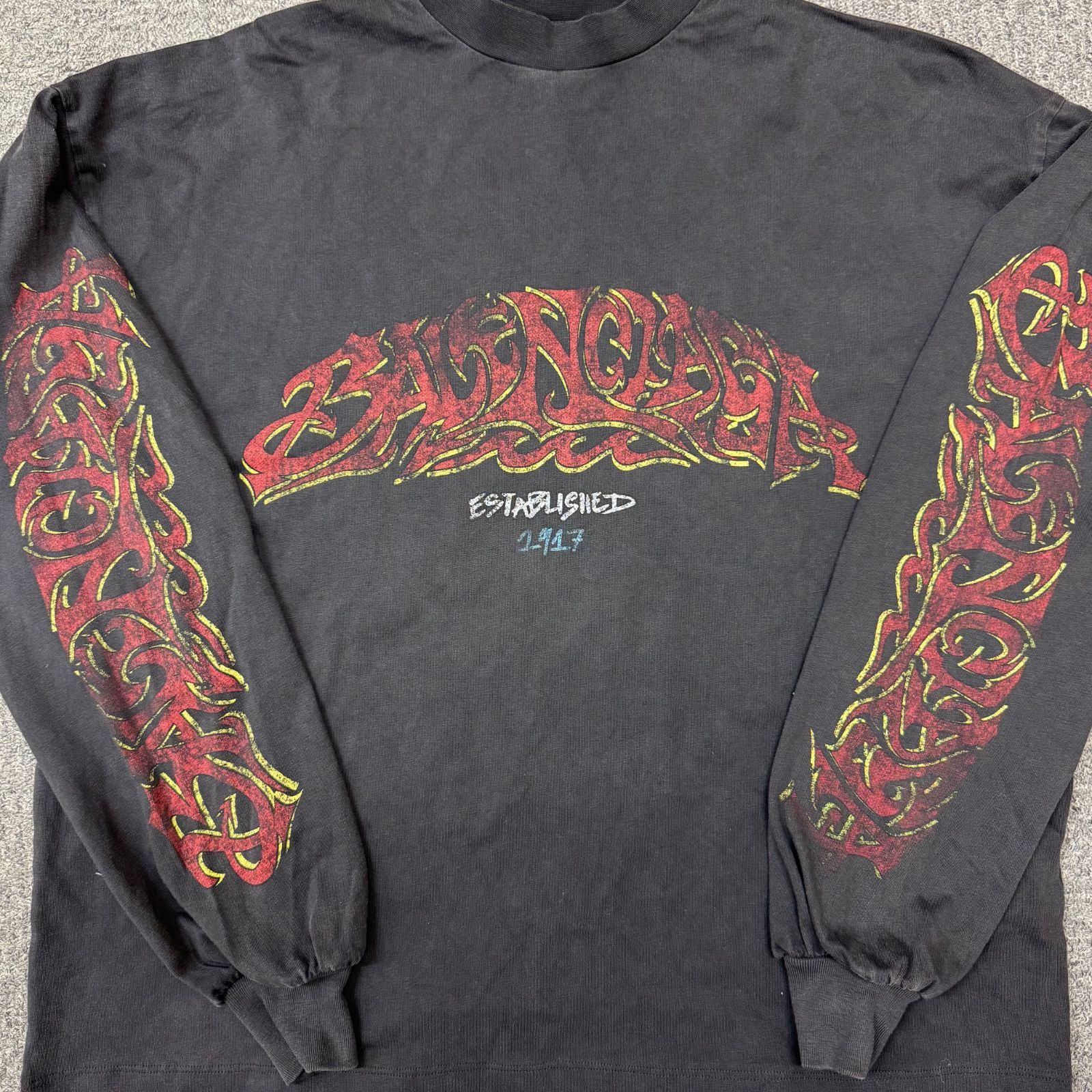 バレンシア　長袖 参考上代137500円 国内正規 未使用品 BALENCIAGA 24SS L/S Large