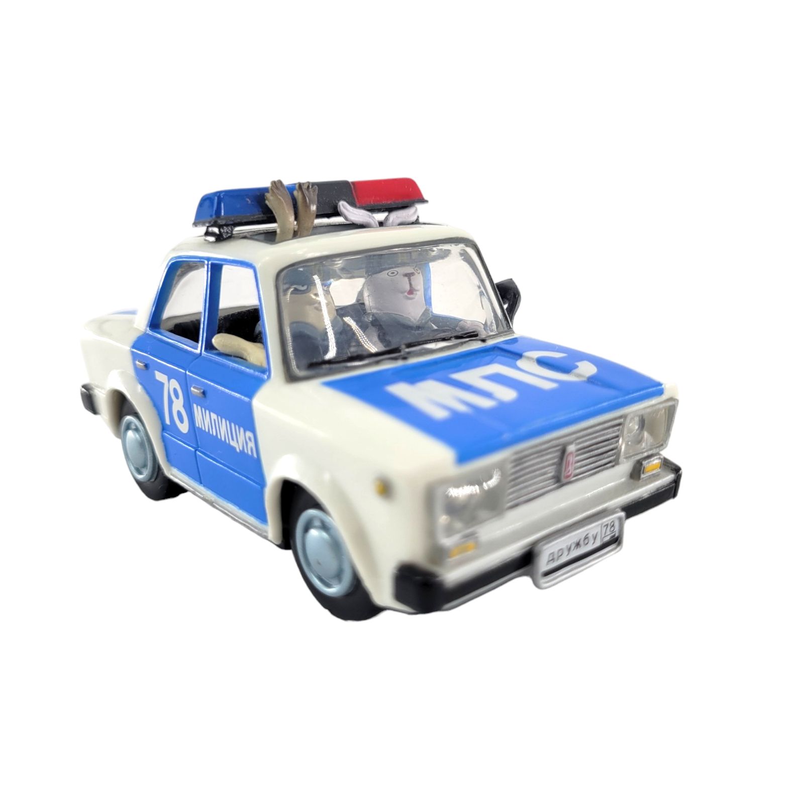 カーズ　マテル　希少品　ウッチー USAVICH ウサビッチ ミニカー プルバックカー 2009 ブルー