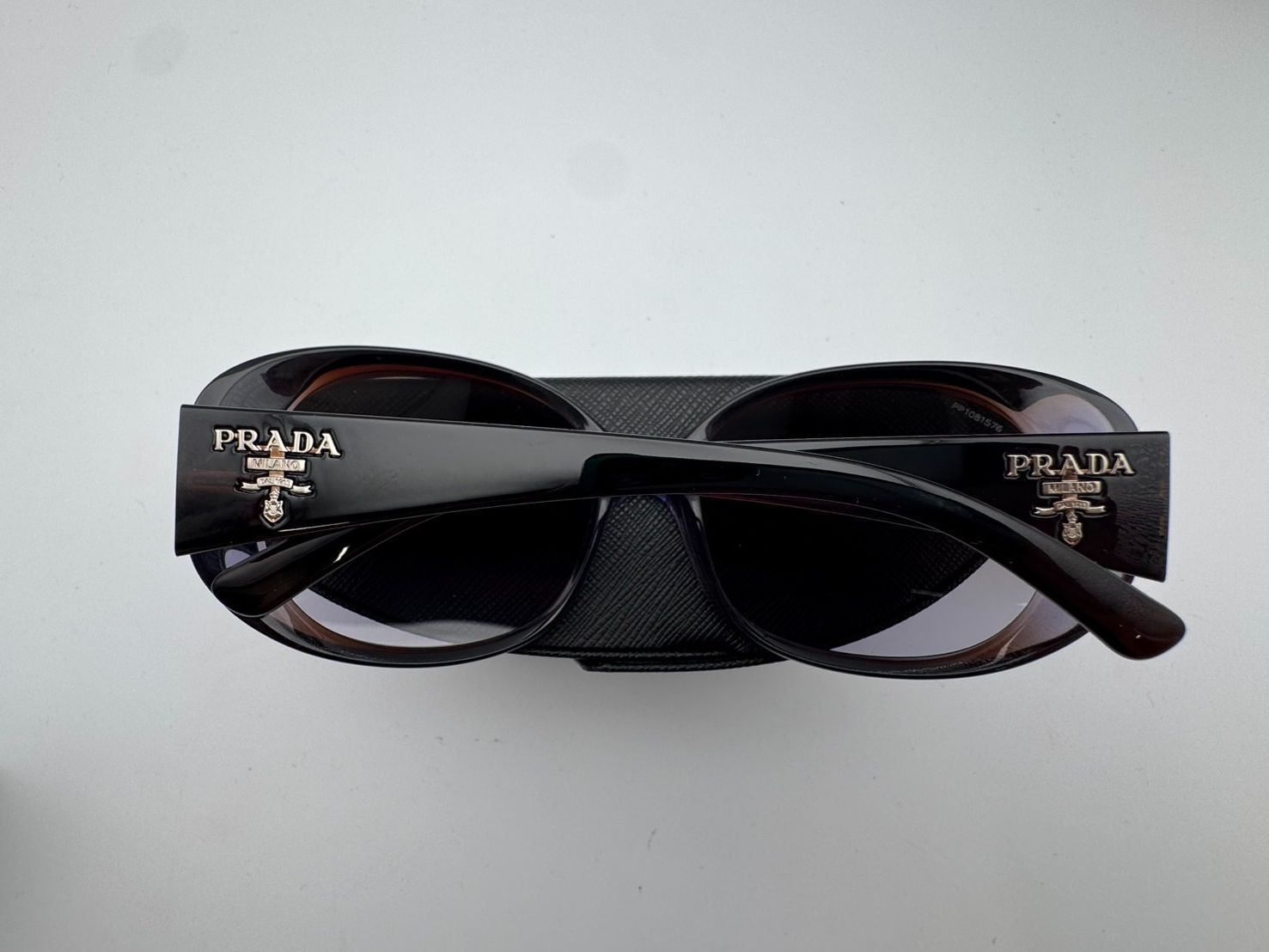 PRADA（プラダ）ブラウン サングラス ケース・箱付き - メルカリ