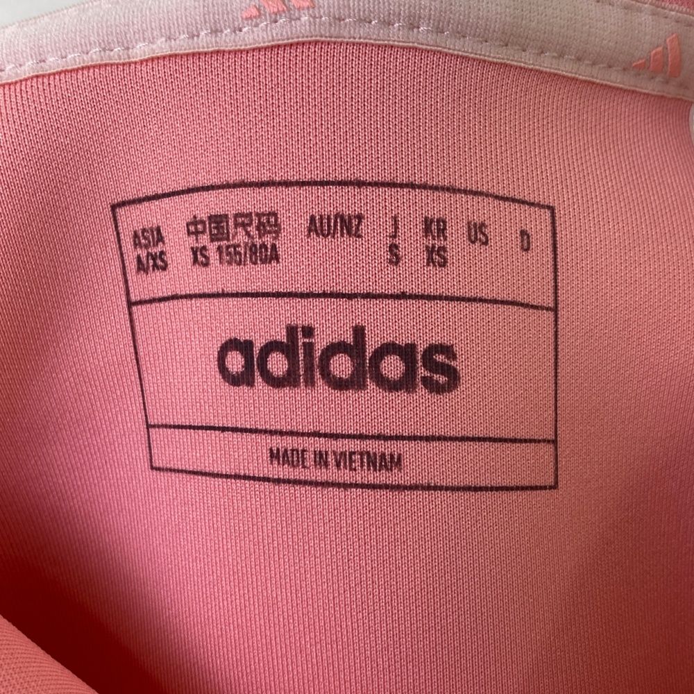 サイズ：S ADIDAS GOLF アディダスゴルフ 2024年モデル ダンボールニット 長袖パーカー  ピンク系 [240101494795] ゴルフウェア レディース ストスト サイズ：S ADIDAS GOLF アディダスゴルフ 2024年モデル