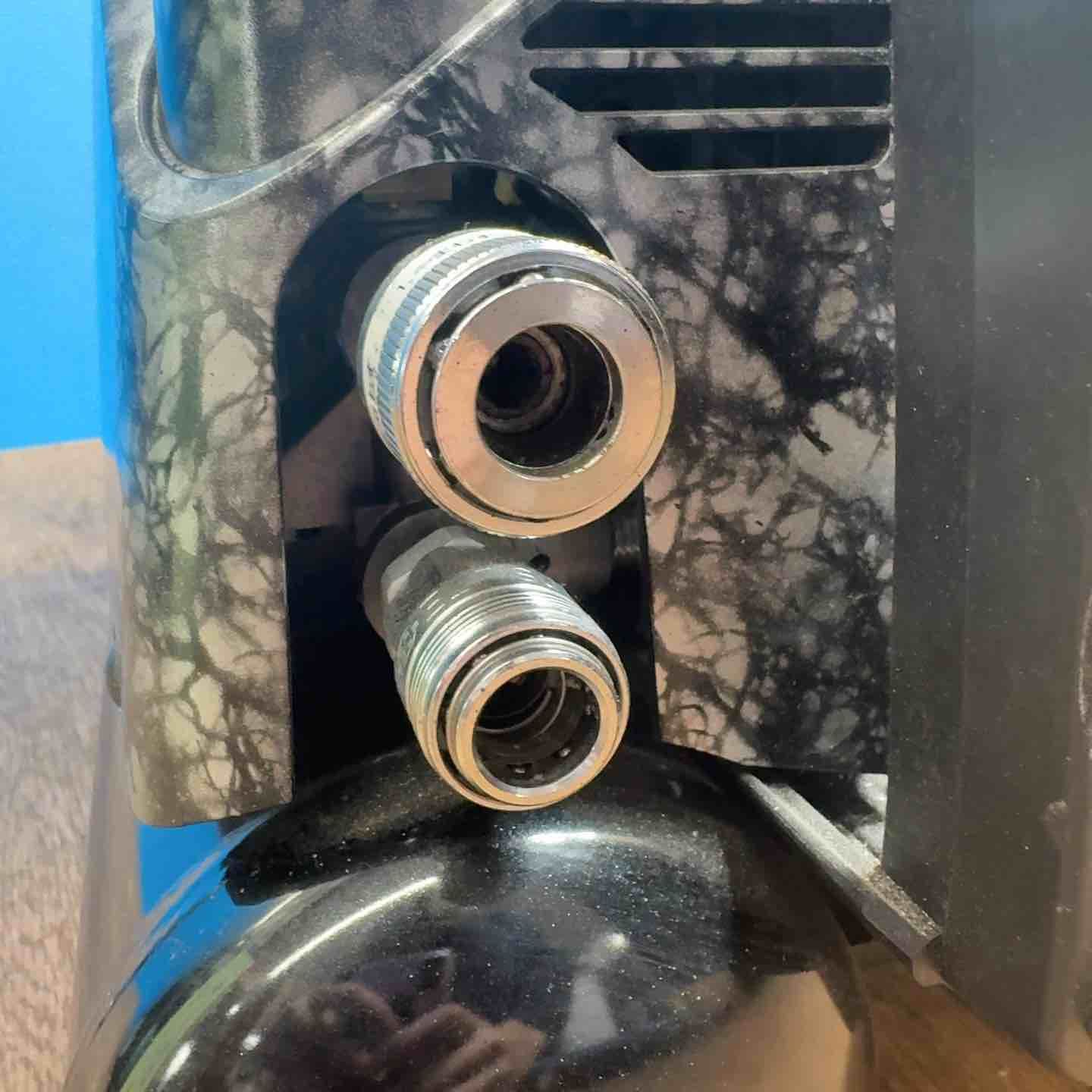 AK-HL1270E3 ガイアシルバー