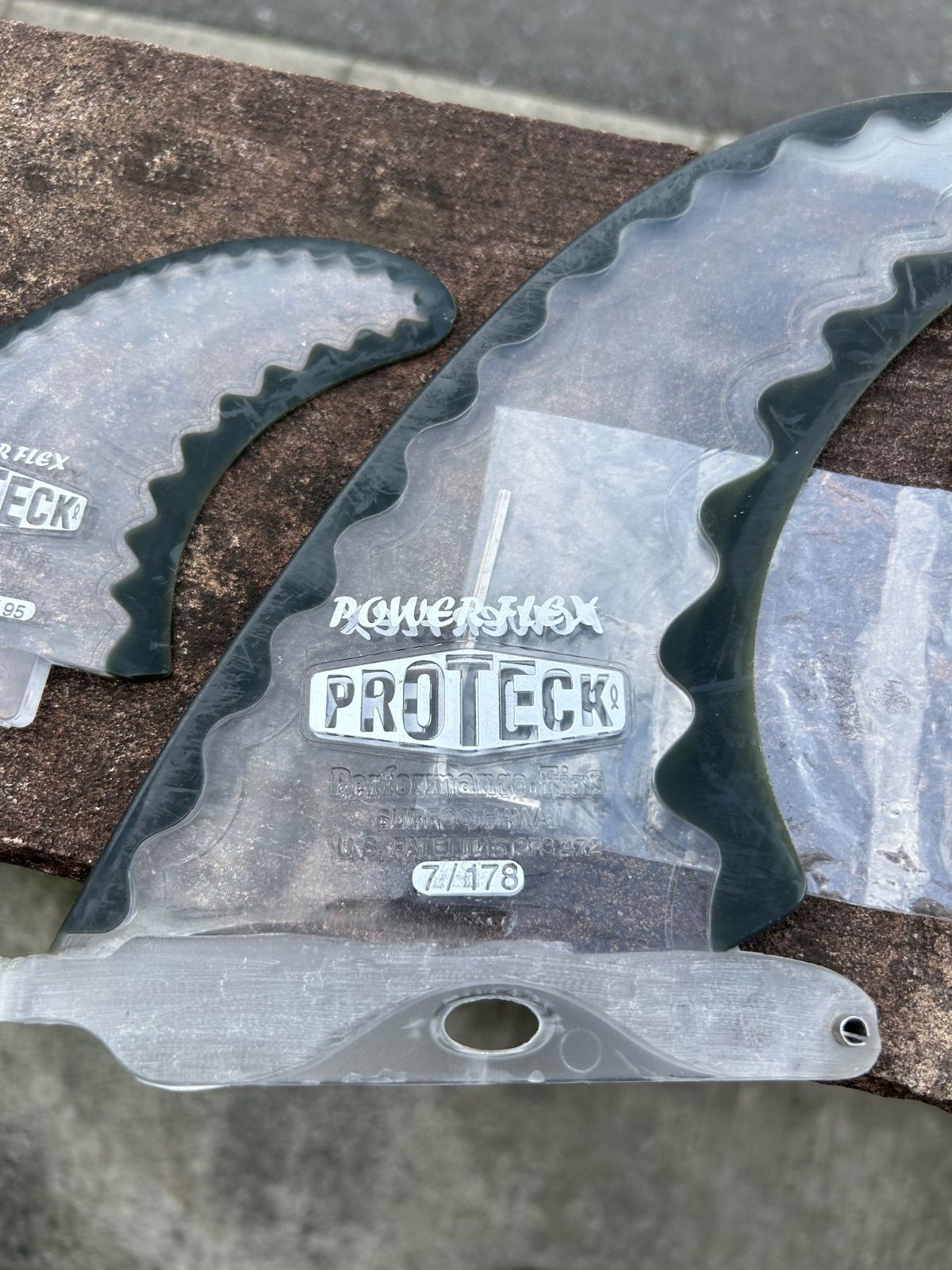 AKIRA ISHIZUKA サーフボード ロング proteck fin付き - メルカリ