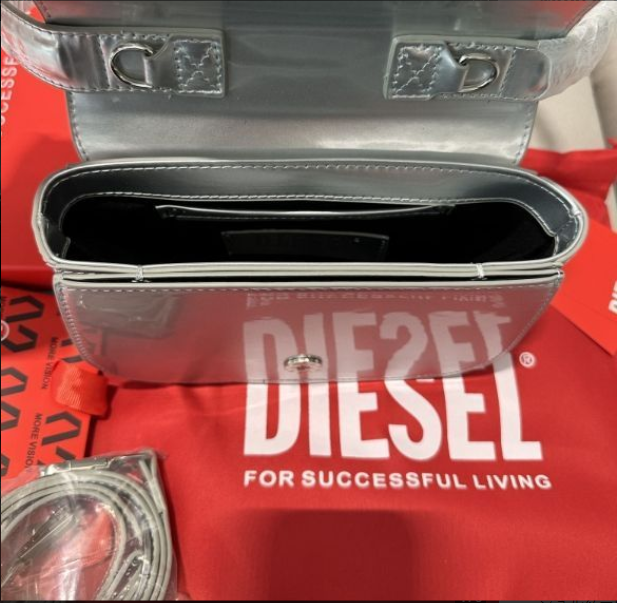 新品未使用 DIESELディーゼル 1DR キャンバス ショルダーバッグ ハンドバッグ ボディバッグ シルバー ディーゼル 1DR ミニショルダーバッグ シルバー