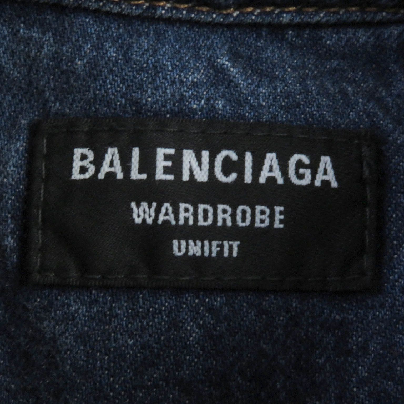 美品 希少 39✨BALENCIAGA バックロゴ オーバーサイズデニムシャツ 美品□BALENCIAGA バレンシアガ 22SS 678363 ダメージ加工