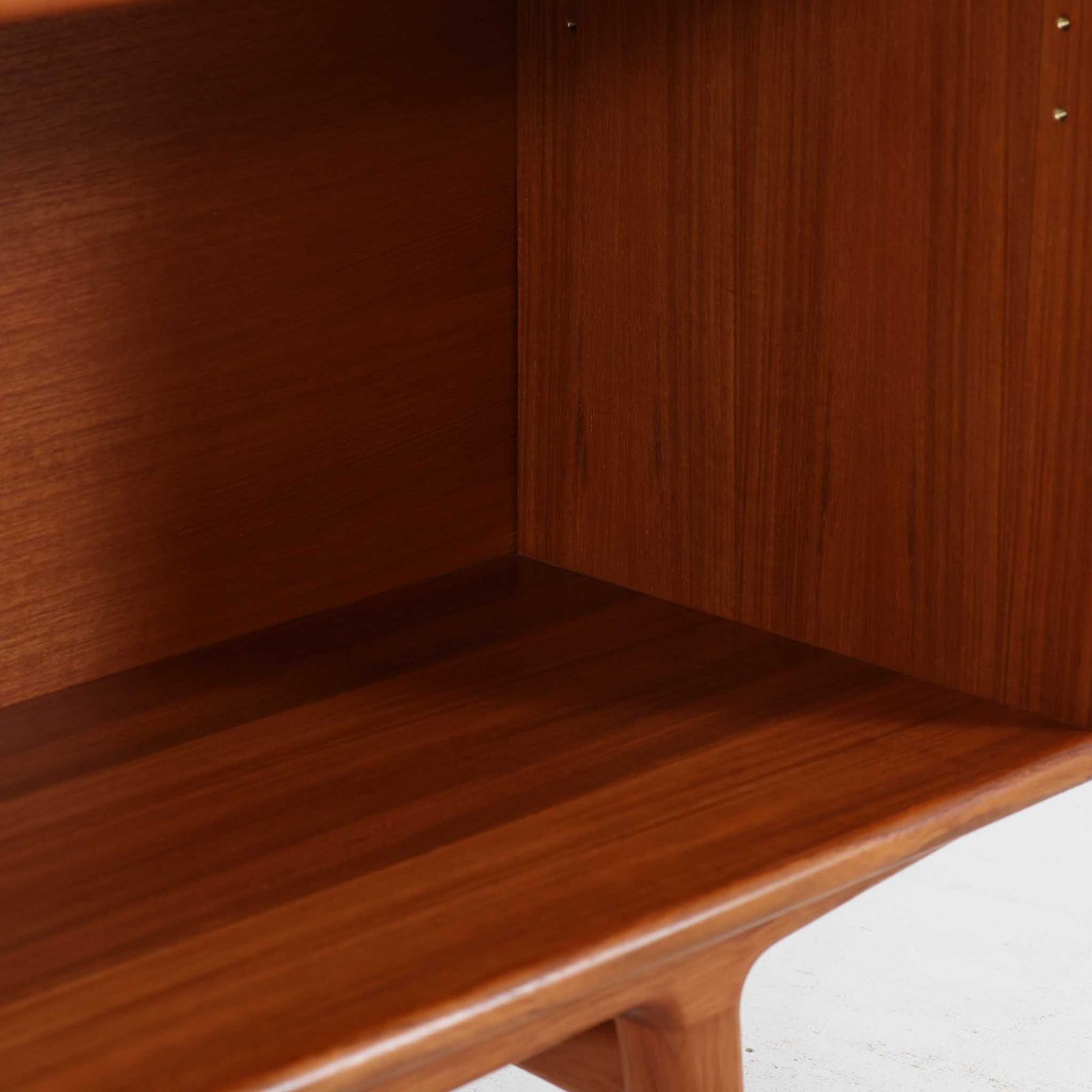 ワイドブックシェルフ R2