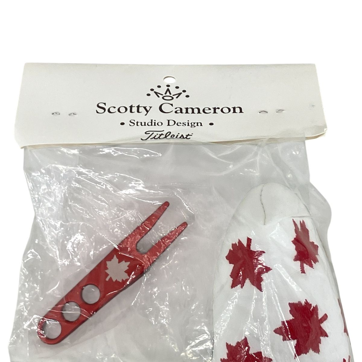 高感度 SCOTTY CAMERON PUTTER STUDIO スコッティ キャメロン パター スタジオ メープルリーフ ヘッドカバー K10536484