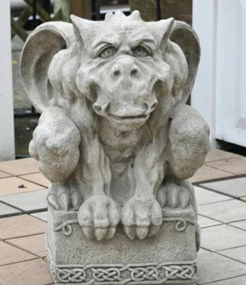 イギリス製　ガーゴイルＥ イギリス製ガーゴイルE