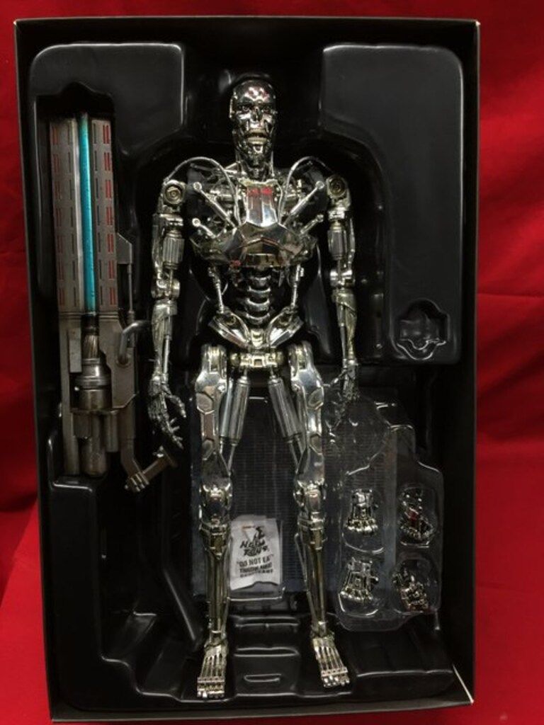 HOTTOYS MOVIE MASTERPIECE ENDOSKELETON MMS352 MMS352