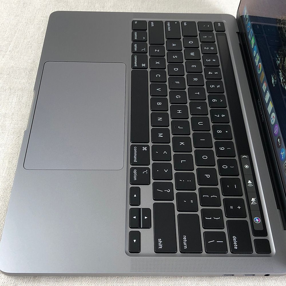 けんです 本体のみ】Apple MacBook Pro (13インチ, 2020, Thunderbolt 3ポート x