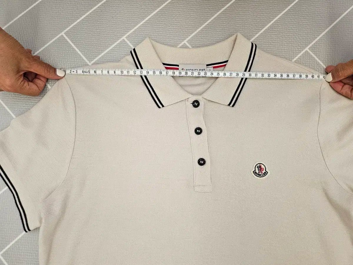 MONCLER モンクレール