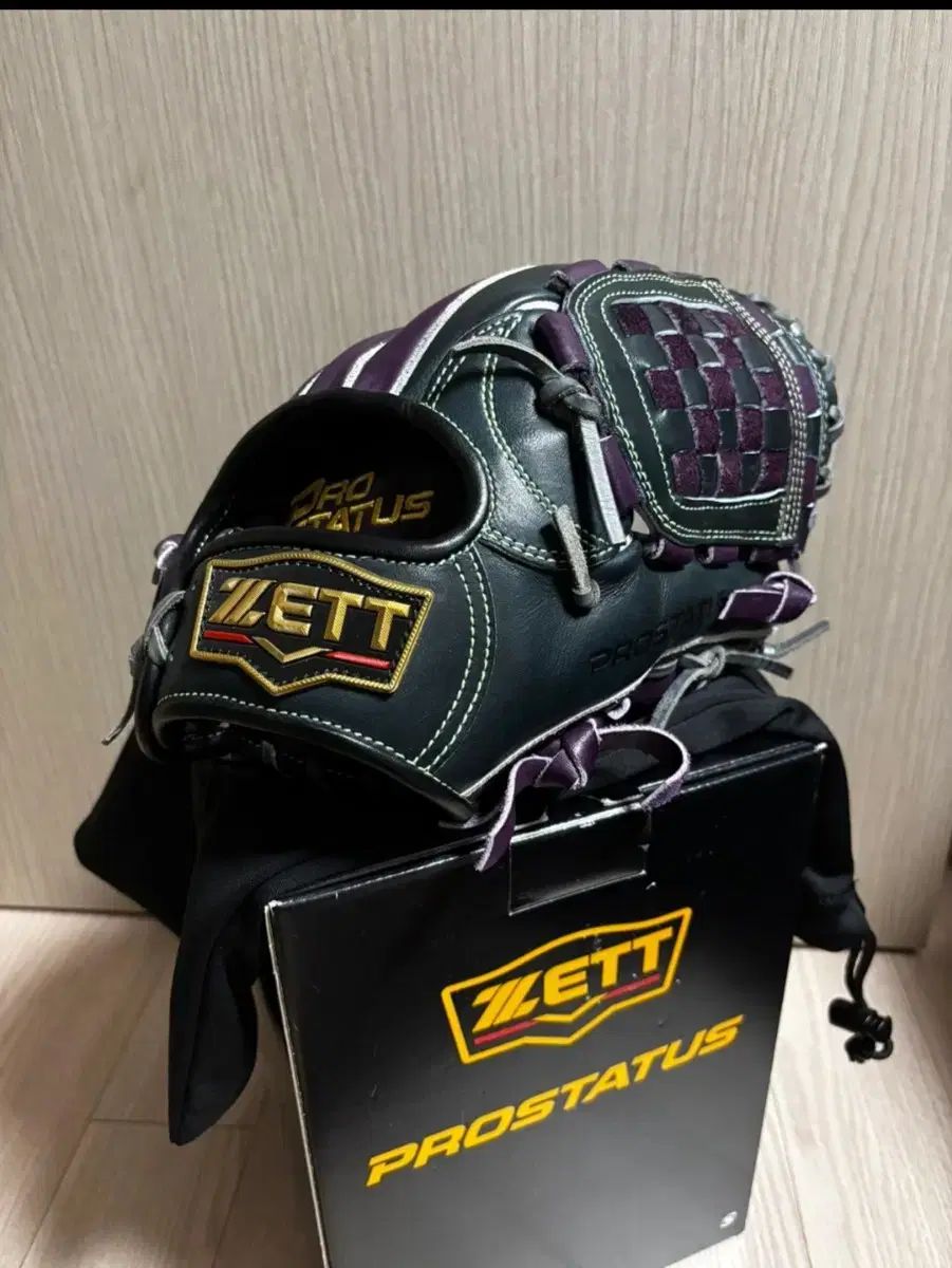 ⚠️スペシャルオーダー⚠️ゼット 軟式用 オーダーグローブ 内野手用 源田モデル プロステイタス 【最新仕様】ゼット 軟式用 オーダーグローブ 内野手用