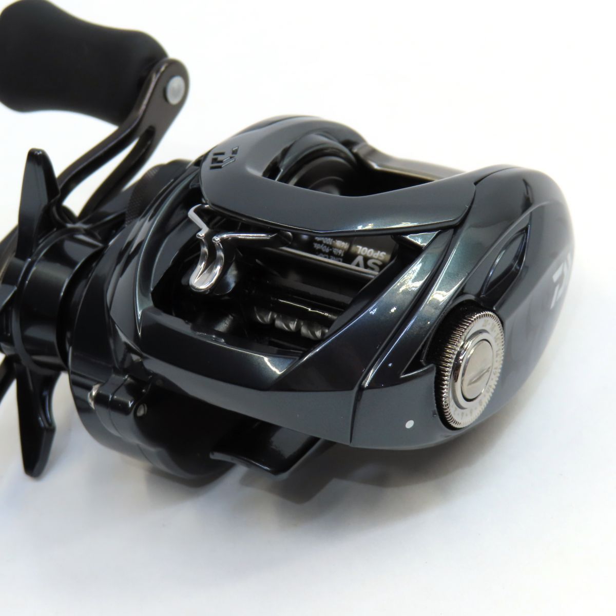 新品未使用 ダイワ 20 タトゥーラ SV TW 103SH (右ハンドル