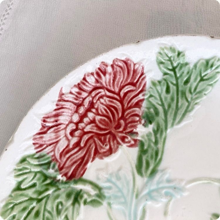 枯れた佇まいが美しい バルボティーヌ皿