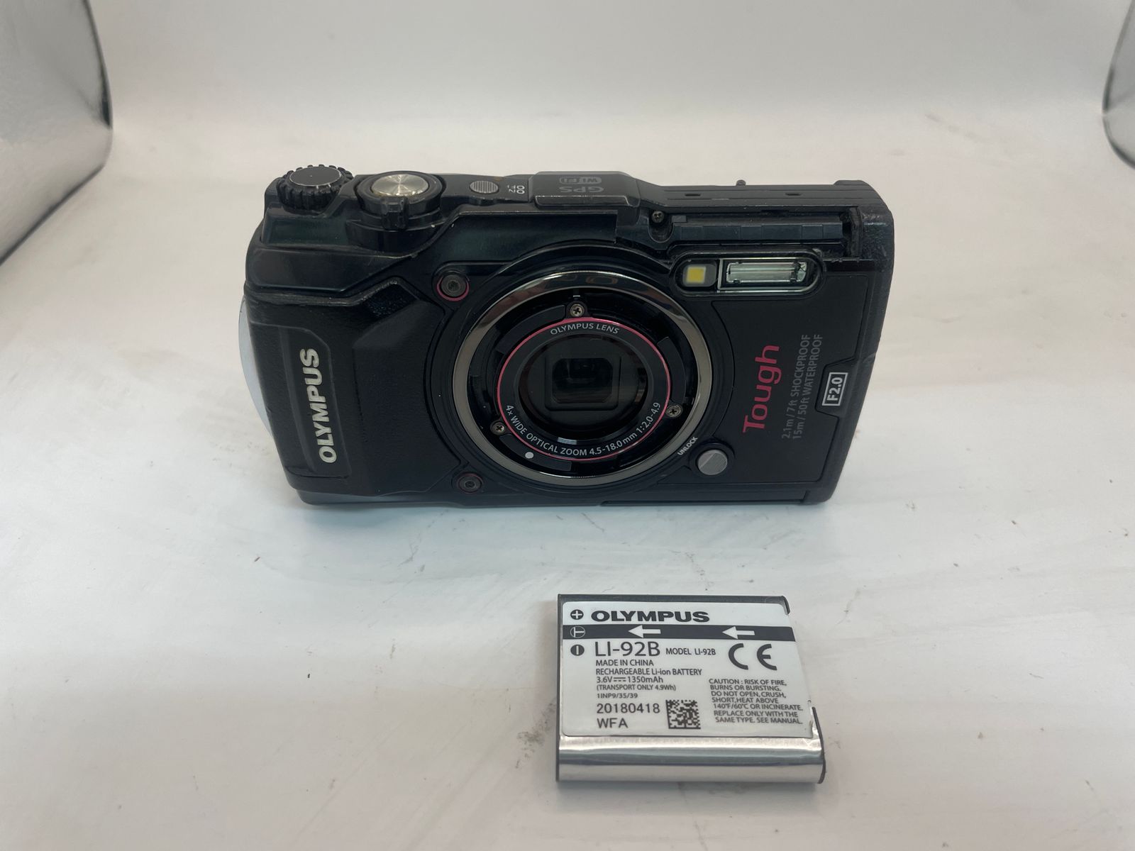 ジャンク OLYMPUS Tough TG-5 防水 IM005 カメラ コンパクトデジタル